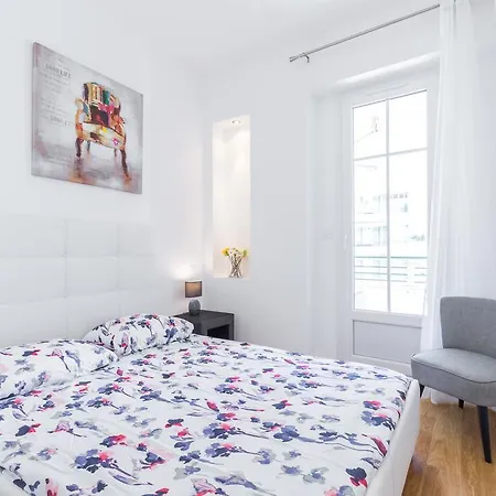 - Promenade Des Appartement