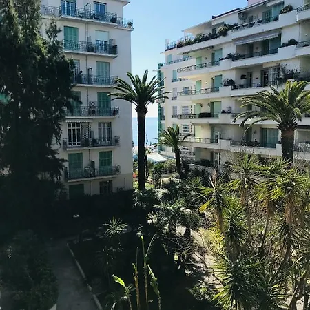 - Promenade Des Lägenhet